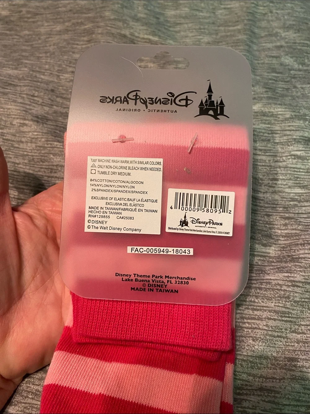 Disney Parks Alice In Wonderland Cheshire Cat Pink Striped Socks NWT